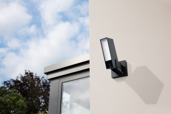 Smart Outdoor Camera With Siren and Smart Video Doorbell